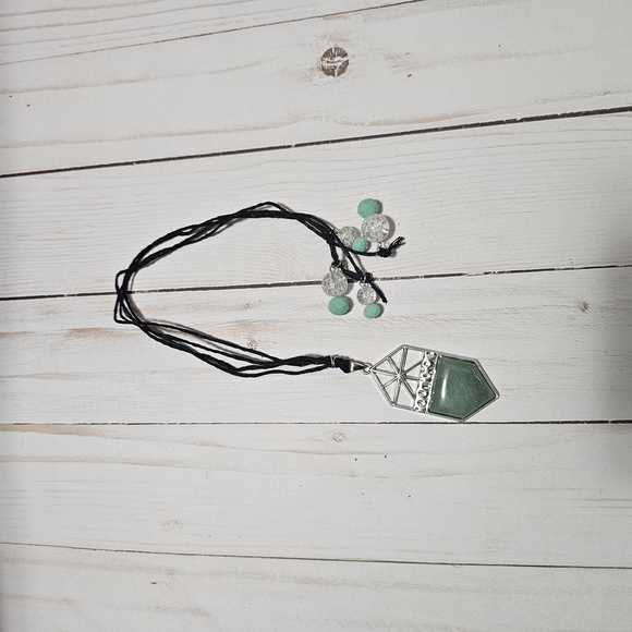 Silver and Green Pendant Bookmark - Picture 1 of 4